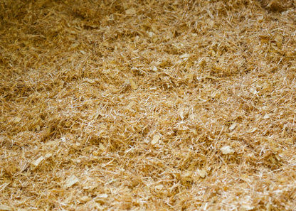 Bedsoft Blend bedding laid in a stable